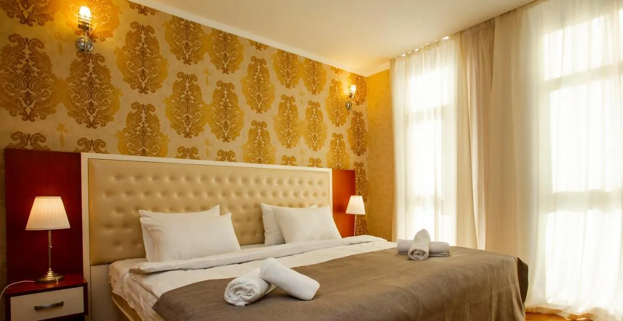 Holiday Lux Tower Batumi 0*,