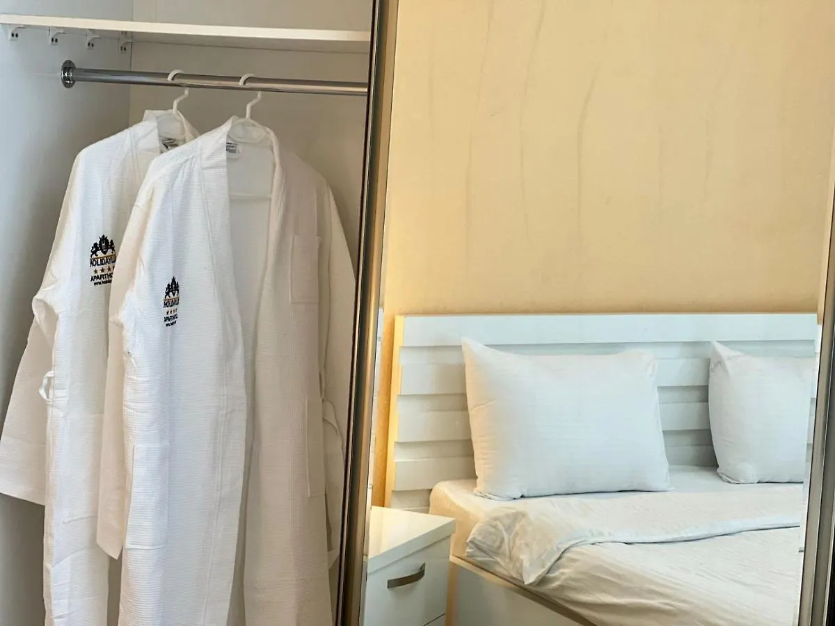 Holiday Lux Tower Batumi Apartment