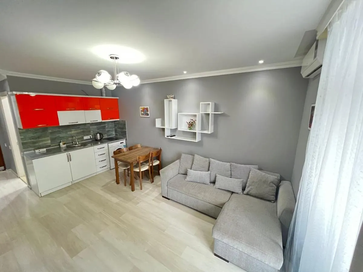 Holiday Lux Tower Batumi