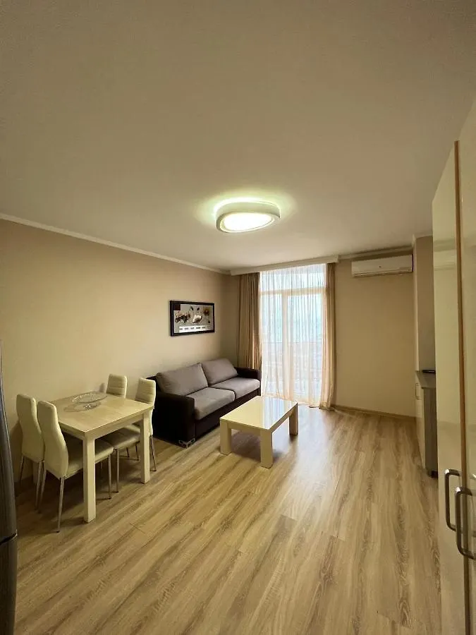 Holiday Lux Tower Batumi
