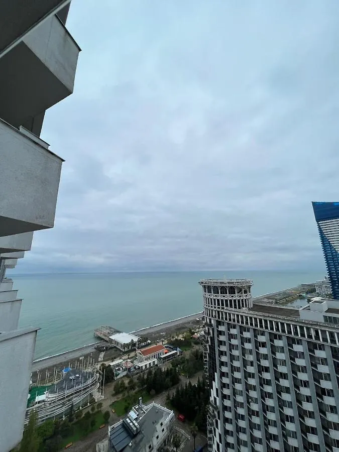 Holiday Lux Tower Batumi