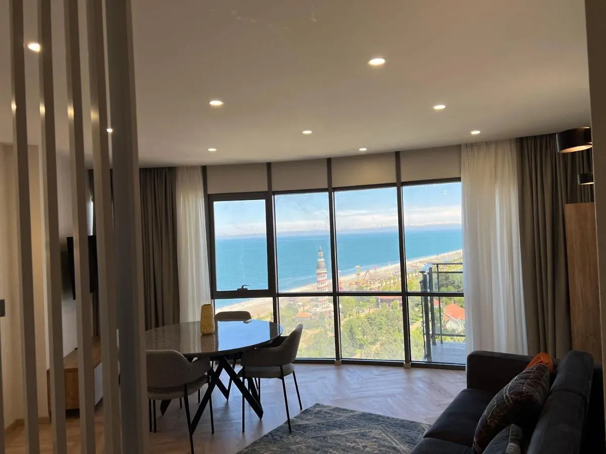 Holiday Lux Tower Batumi Apartment